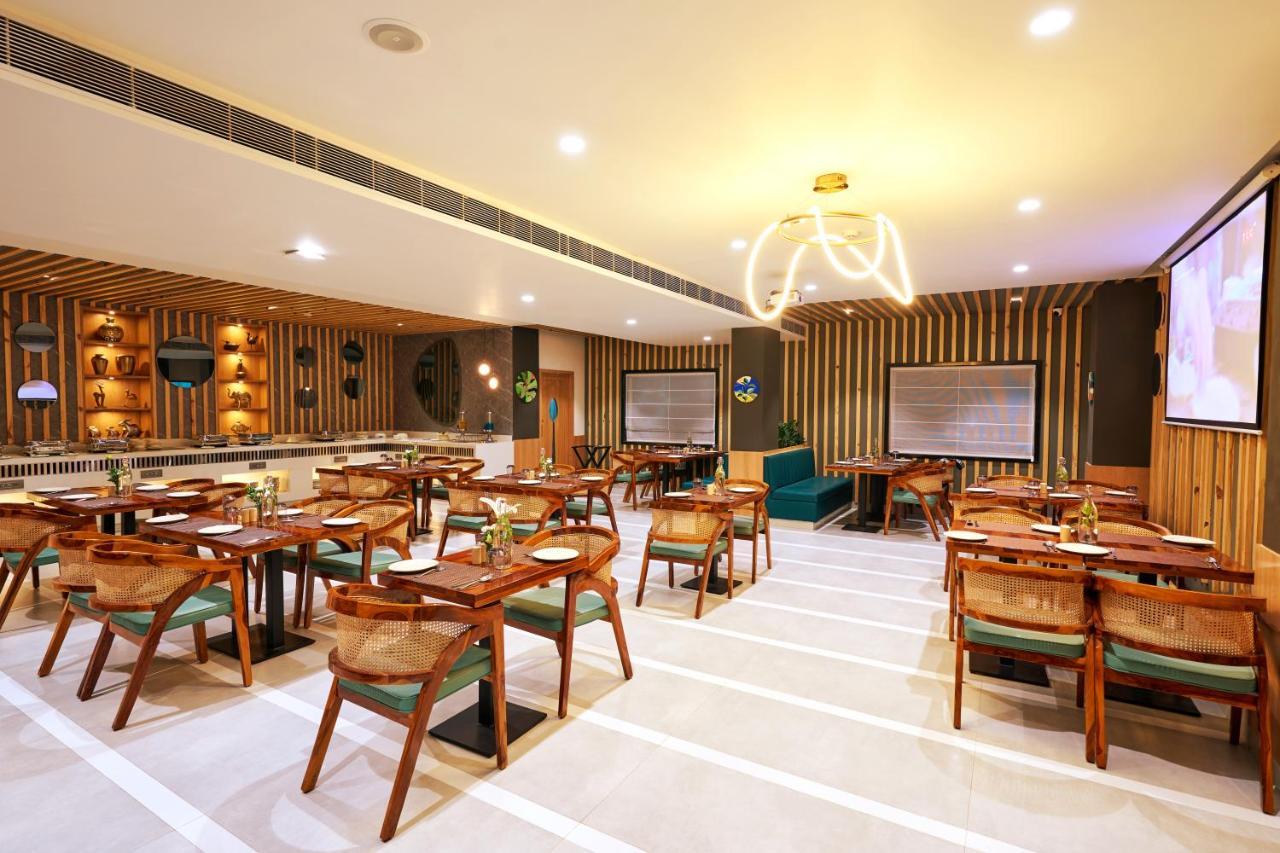 Visthara Hotel Bangalore Exteriör bild